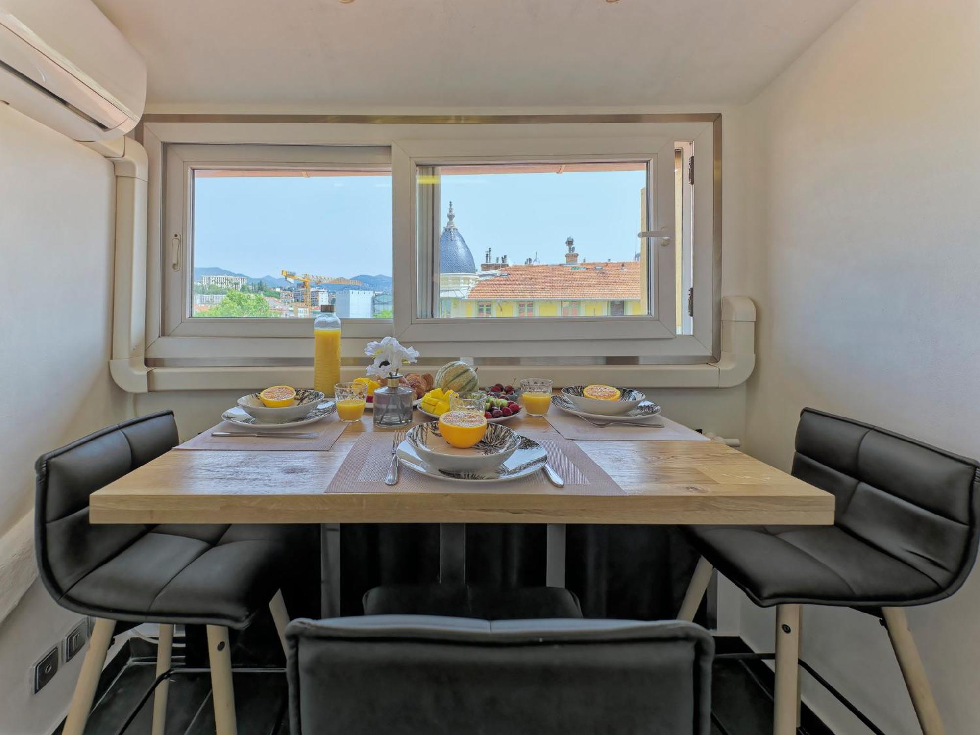 Appartement Cosy Avec Vue Panoramique ! Nice Exterior photo